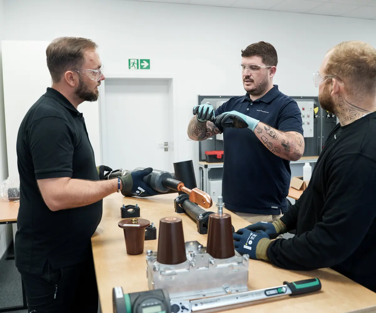 HV Cable Pulling (3)