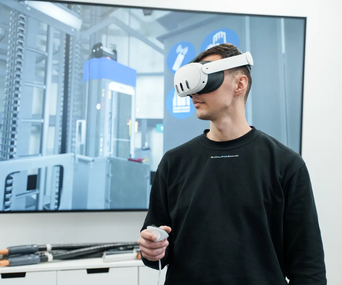 GWO Lift user (VR) (2)